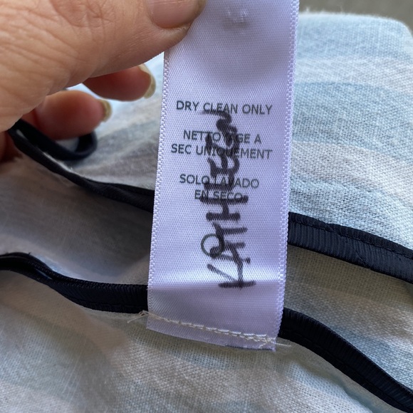 Frame 100% cotton lightweight blazer with great pockets and thin shoulder pads - Picture 11 of 16